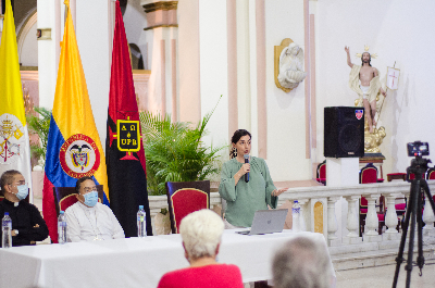 Alicia Krikorian, conferencista invitada "El manejo del duelo frente a la pandemia"