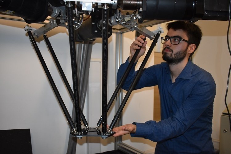 Samuel, un ingeniero de la UPB al Centro Aeroespacial Alemán