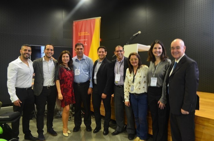 Ponentes y parte del comité organizador CONIIC 2019