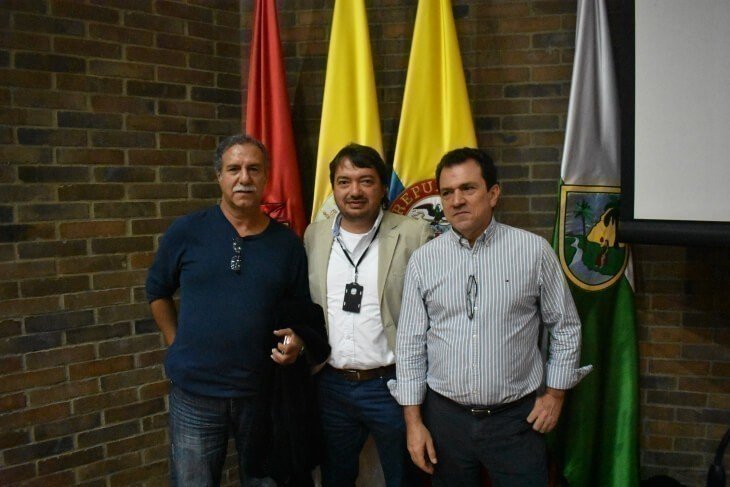 Víctor Gaviria, director de filme,  José Roberto Álvarez, sociólogo y coordinador del doctorado en ciencias sociales de la UPB y Alonso Salazar, periodista, escritor y exalcalde de Medellín
