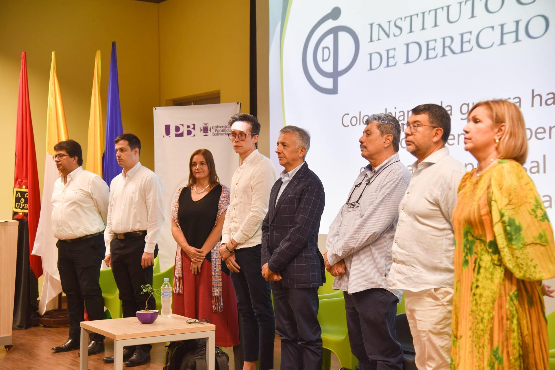 Directivas Instituto Colombiano de Derecho Procesal, rector de la UPB Montería y ponentes durante la instalación del evento.
