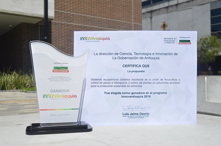 Reconocimiento a los ganadores de Innovantioquia