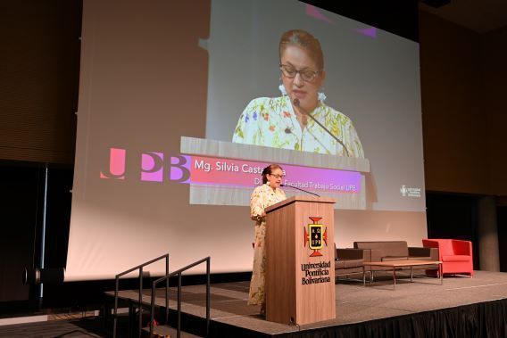 Silvia Castañeda, directora de la facultad de Trabajo Social de la UPB.