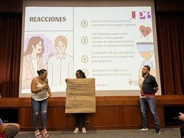 Foto Tipo D Talleres Padres de Familia