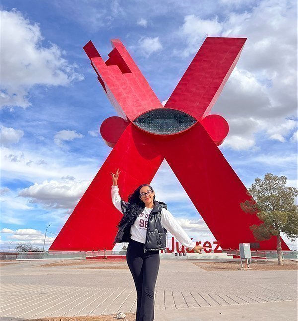 Wendy Martínez en la Universidad Autónoma Ciudad de Juárez en México