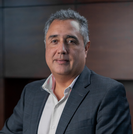 Foto frontal de Santiago Pieschacón Aponte